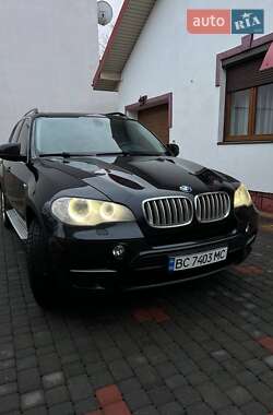 Внедорожник / Кроссовер BMW X5 2010 в Старом Самборе