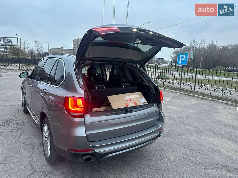 Внедорожник / Кроссовер BMW X5 2016 в Запорожье