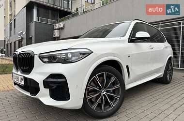 Внедорожник / Кроссовер BMW X5 2022 в Киеве