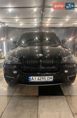 Внедорожник / Кроссовер BMW X5 2010 в Киеве