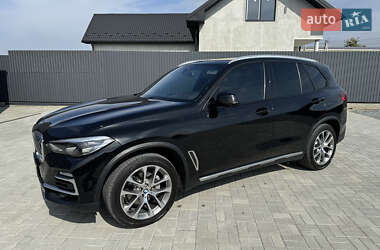 Позашляховик / Кросовер BMW X5 2018 в Львові