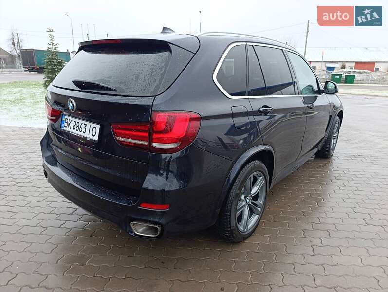 Внедорожник / Кроссовер BMW X5 2013 в Демидовке