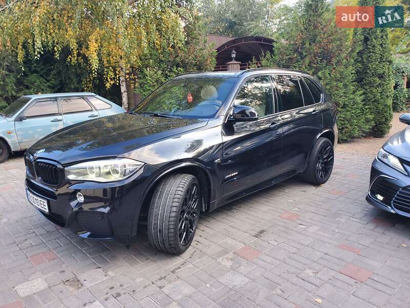 Позашляховик / Кросовер BMW X5 2014 в Дніпрі