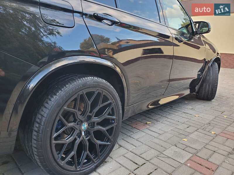 Позашляховик / Кросовер BMW X5 2014 в Дніпрі