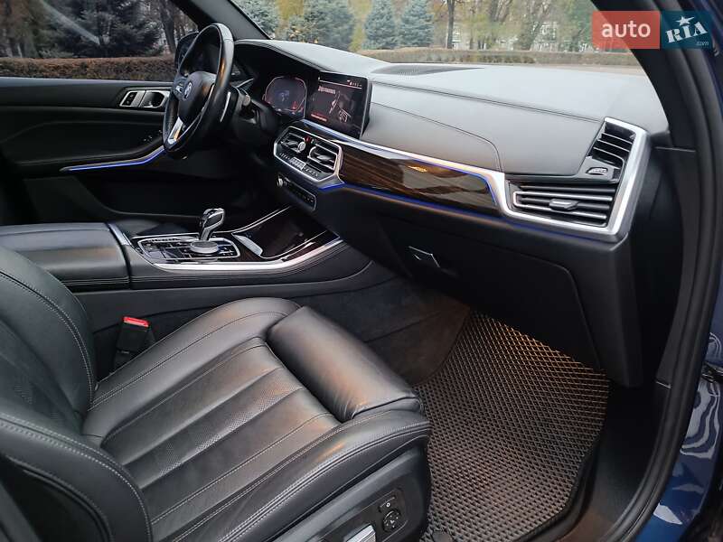 Позашляховик / Кросовер BMW X5 2020 в Кам'янському