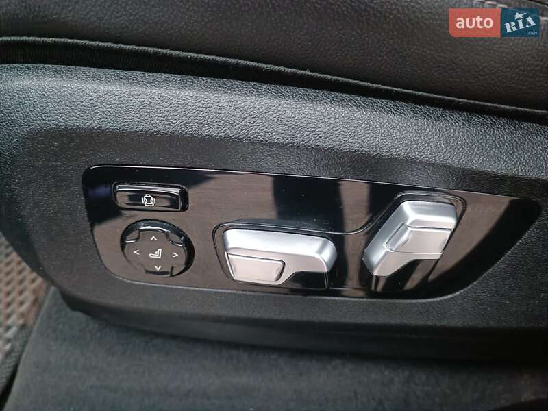 Позашляховик / Кросовер BMW X5 2020 в Кам'янському