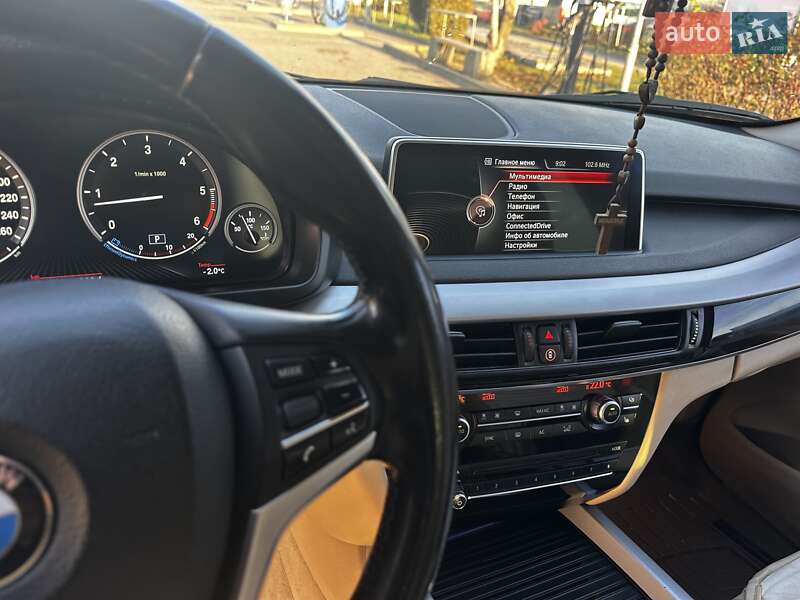 Внедорожник / Кроссовер BMW X5 2016 в Ивано-Франковске фото 3 Внедорожник / Кроссовер BMW X5 2016 в Ивано-Франковске