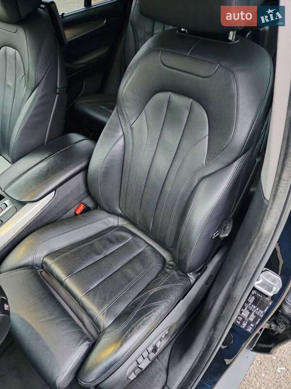 Внедорожник / Кроссовер BMW X5 2016 в Киеве