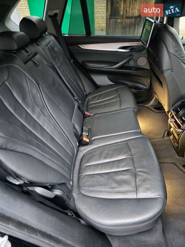 Внедорожник / Кроссовер BMW X5 2016 в Киеве