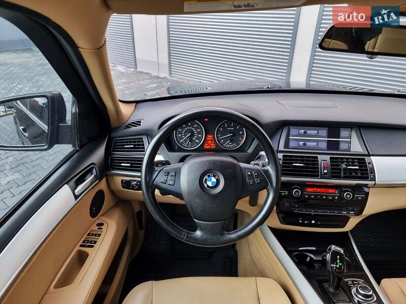 Позашляховик / Кросовер BMW X5 2012 в Хмельницькому