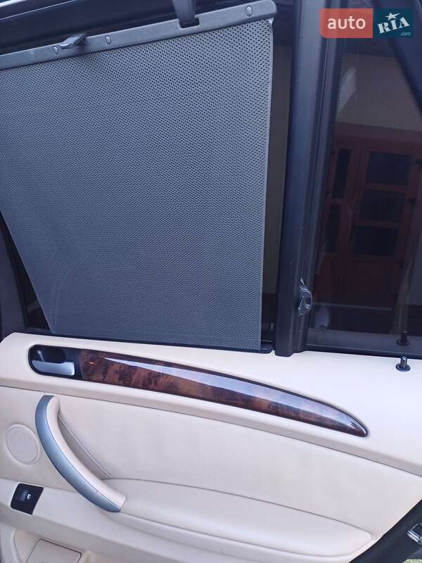 Позашляховик / Кросовер BMW X5 2005 в Чернівцях