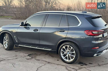 Внедорожник / Кроссовер BMW X5 2022 в 