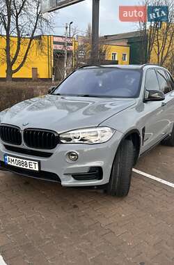 Позашляховик / Кросовер BMW X5 2015 в Житомирі