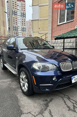 Позашляховик / Кросовер BMW X5 2010 в Києві