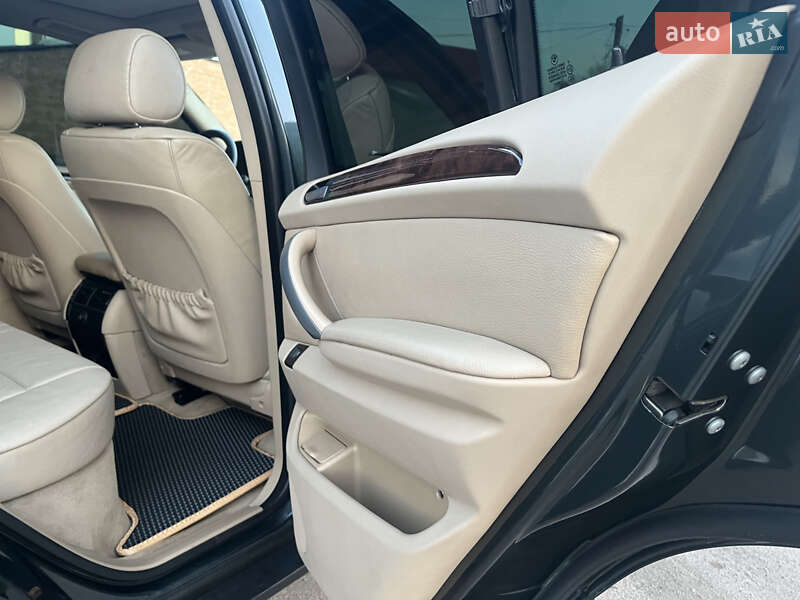 Внедорожник / Кроссовер BMW X5 2005 в Бахмаче