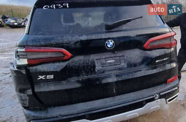 Позашляховик / Кросовер BMW X5 2020 в 