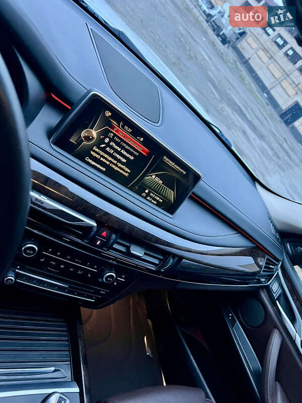 Позашляховик / Кросовер BMW X5 2014 в Києві