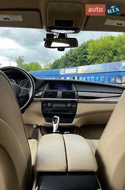 Внедорожник / Кроссовер BMW X5 2012 в 