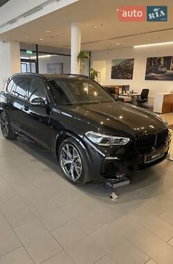 Позашляховик / Кросовер BMW X5 2020 в Києві