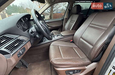 Внедорожник / Кроссовер BMW X5 2012 в 