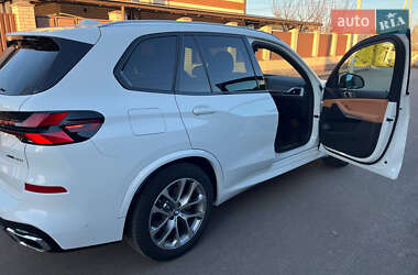 Внедорожник / Кроссовер BMW X5 2024 в 