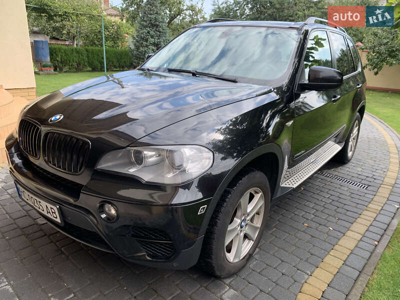 Позашляховик / Кросовер BMW X5 2011 в Львові