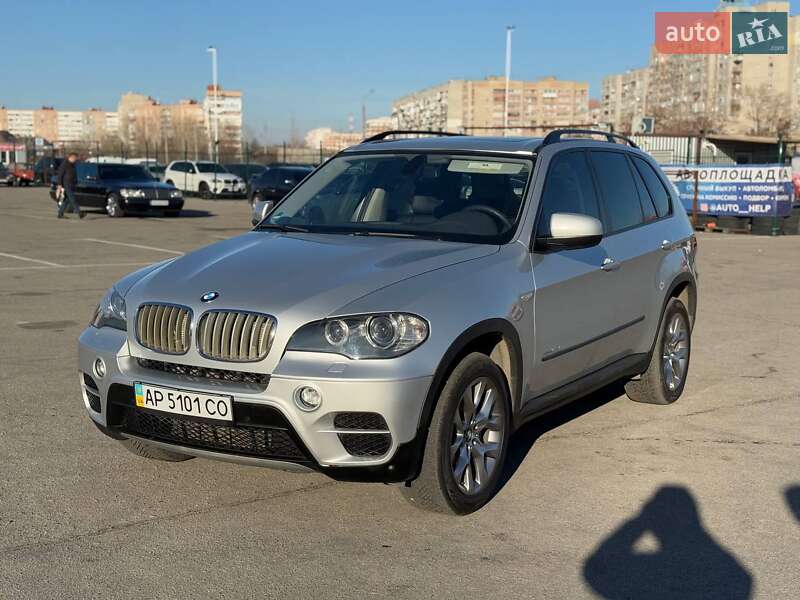 Позашляховик / Кросовер BMW X5 2011 в Запоріжжі