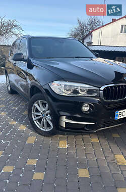 Позашляховик / Кросовер BMW X5 2015 в Львові