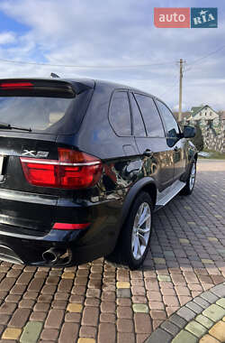 Внедорожник / Кроссовер BMW X5 2011 в Калуше