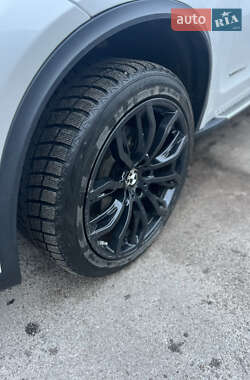 Внедорожник / Кроссовер BMW X5 2014 в 