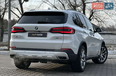 Внедорожник / Кроссовер BMW X5 2020 в 