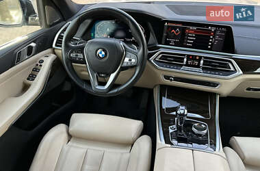 Внедорожник / Кроссовер BMW X5 2020 в 