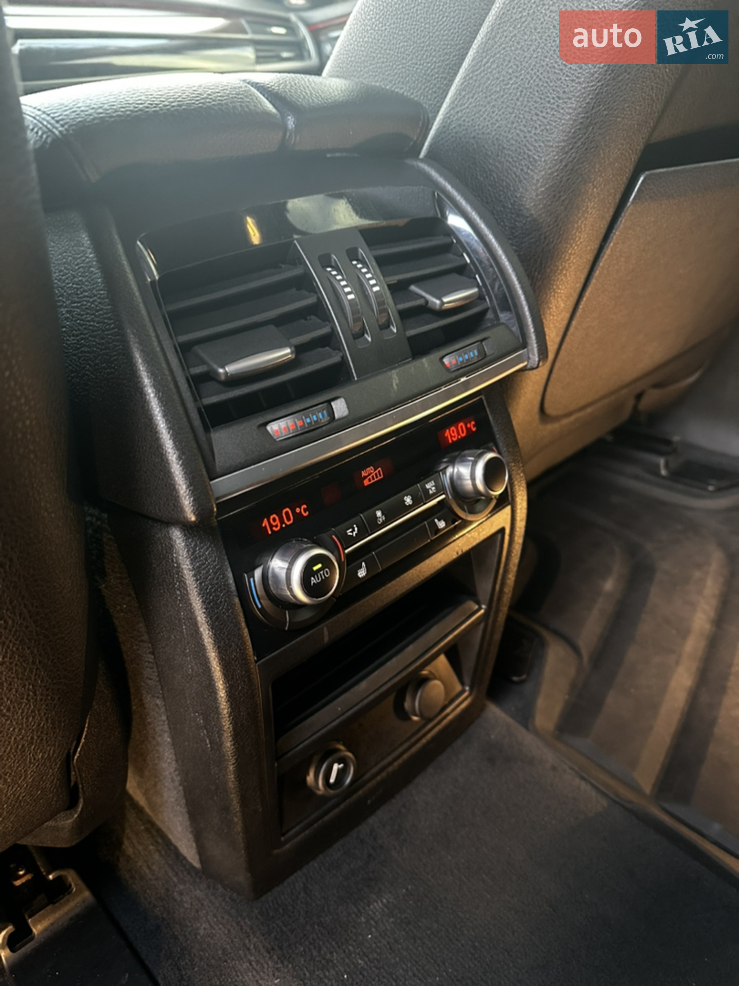 2015 BMW X5 - мініатюра 13