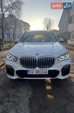 Позашляховик / Кросовер BMW X5 2019 в Чернівцях