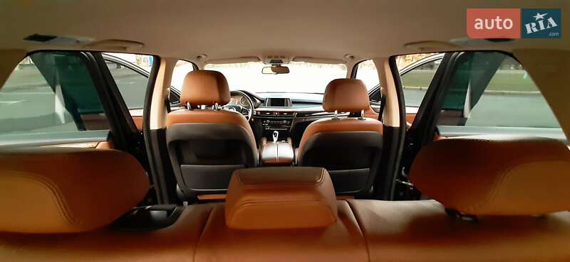 Внедорожник / Кроссовер BMW X5 2015 в Киеве