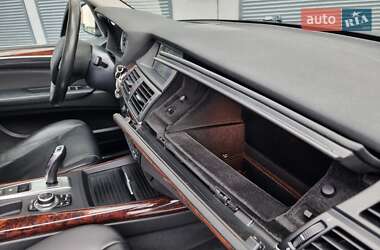 Позашляховик / Кросовер BMW X5 2013 в 