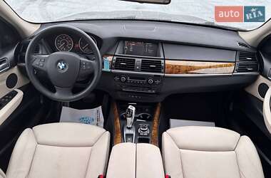 Позашляховик / Кросовер BMW X5 2012 в Львові