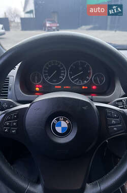 Внедорожник / Кроссовер BMW X5 2006 в 