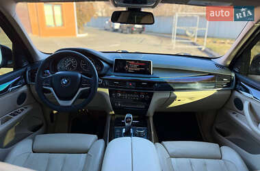 Позашляховик / Кросовер BMW X5 2015 в 