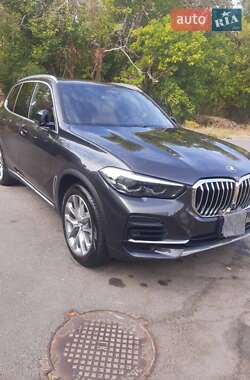 Внедорожник / Кроссовер BMW X5 2022 в Харькове