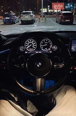 Позашляховик / Кросовер BMW X5 2014 в 