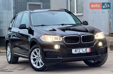 Позашляховик / Кросовер BMW X5 2016 в Рівному