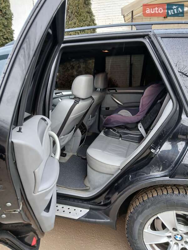 Позашляховик / Кросовер BMW X5 2002 в Самборі фото 17 Позашляховик / Кросовер BMW X5 2002 в Самборі