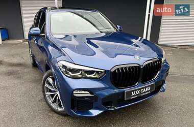 Внедорожник / Кроссовер BMW X5 2019 в 
