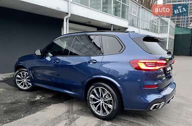 Внедорожник / Кроссовер BMW X5 2019 в 