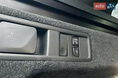 Внедорожник / Кроссовер BMW X5 2019 в 