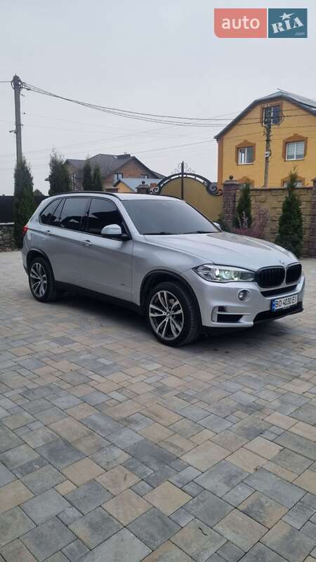 Внедорожник / Кроссовер BMW X5 2015 в Тернополе