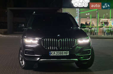 Позашляховик / Кросовер BMW X5 2021 в Бучі