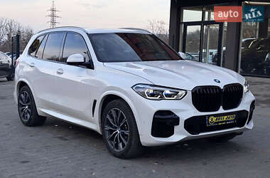 Позашляховик / Кросовер BMW X5 2022 в Чернівцях