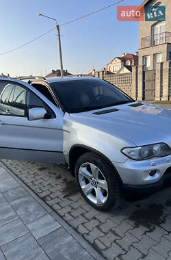 Позашляховик / Кросовер BMW X5 2004 в Рівному